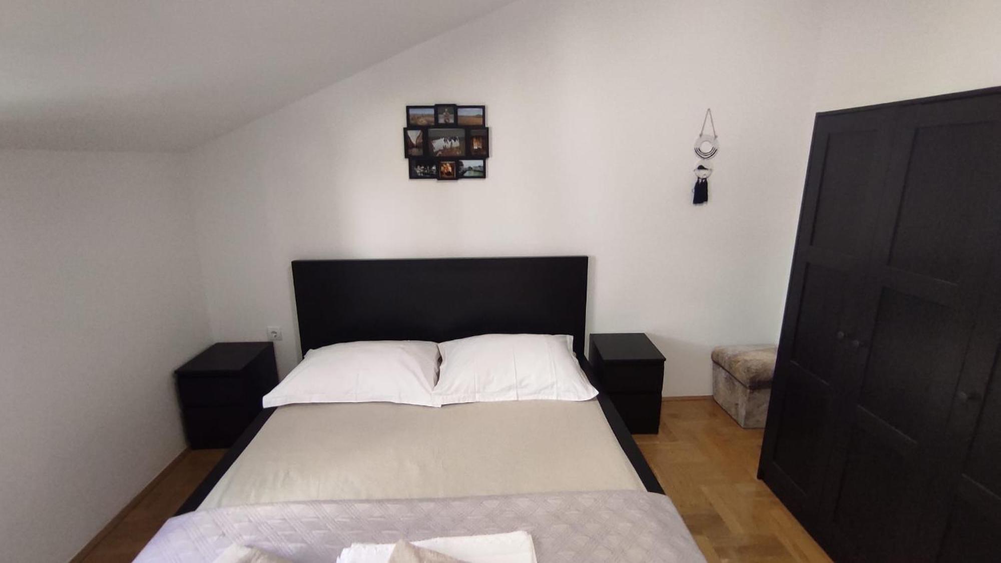 אומיס Luxury City Centre Apartment With Stunning View מראה חיצוני תמונה